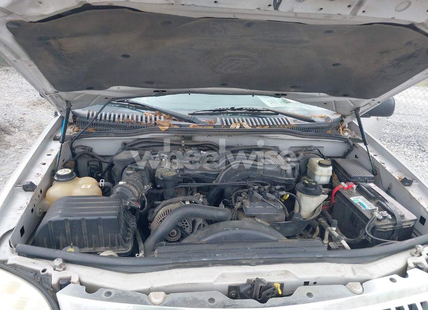 Photo 10 of 2005 Mercury Mountaineer N/A (VIN 4M2ZU86K95UJ13085)