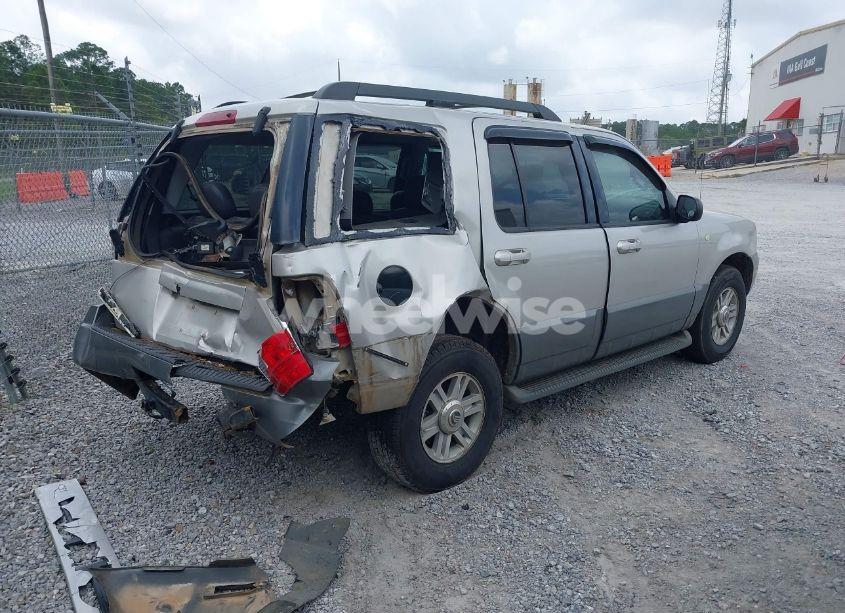 Photo 4 of 2005 Mercury Mountaineer N/A (VIN 4M2ZU86K95UJ13085)