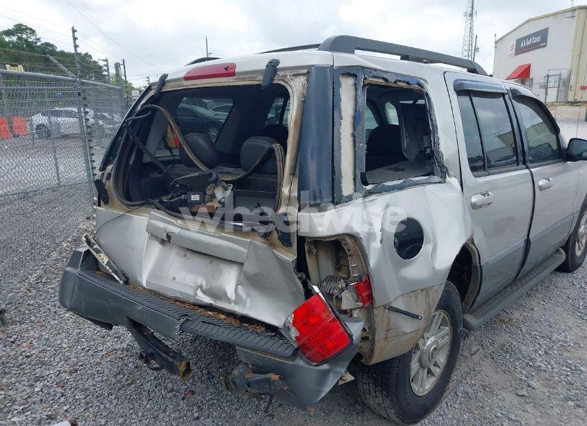 Photo 6 of 2005 Mercury Mountaineer N/A (VIN 4M2ZU86K95UJ13085)