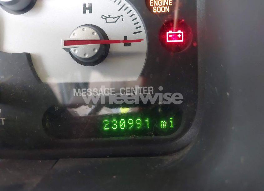 Photo 7 of 2004 Mercury Mountaineer N/A (VIN 4M2ZU86KX4UJ13689)