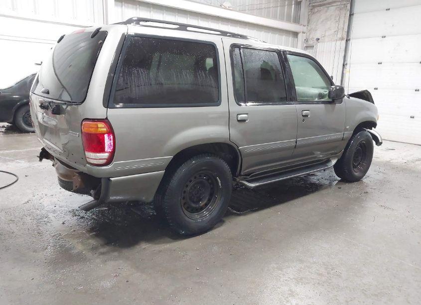 Photo 4 of 2001 Mercury Mountaineer N/A (VIN 4M2ZU86P91UJ13724)