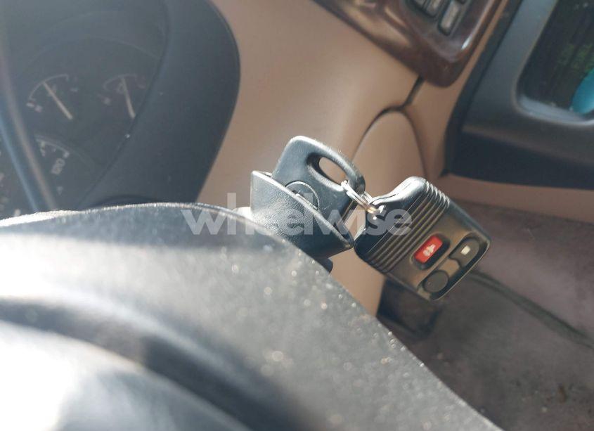 Photo 11 of 2000 Mercury Mountaineer N/A (VIN 4M2ZU86PXYUJ01320)