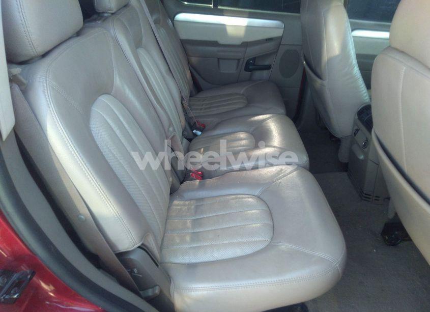 Photo 8 of 2004 Mercury Mountaineer N/A (VIN 4M2ZU86W24ZJ33991)