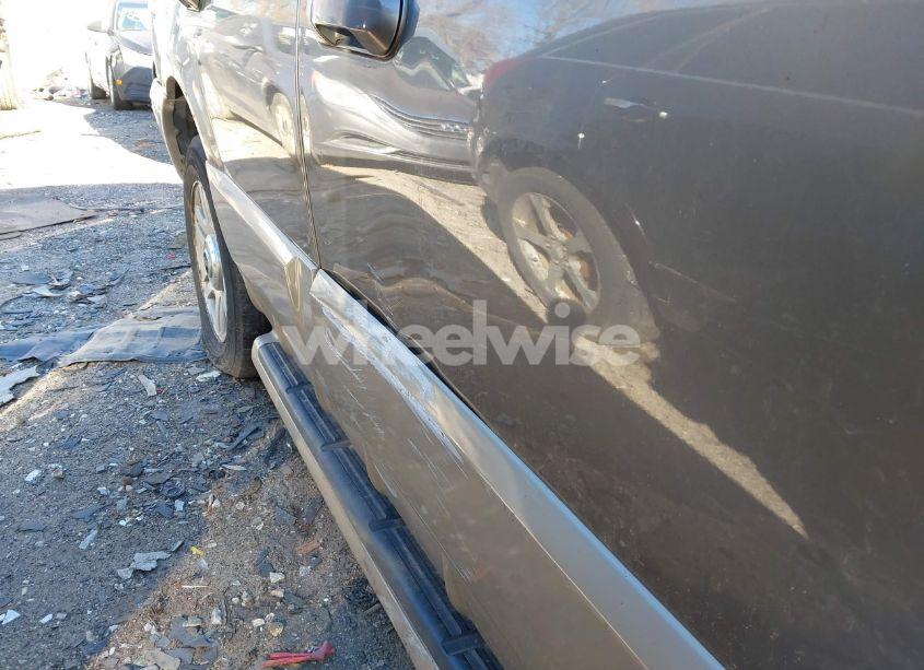 Photo 6 of 2004 Mercury Mountaineer N/A (VIN 4M2ZU86W24ZJ40505)