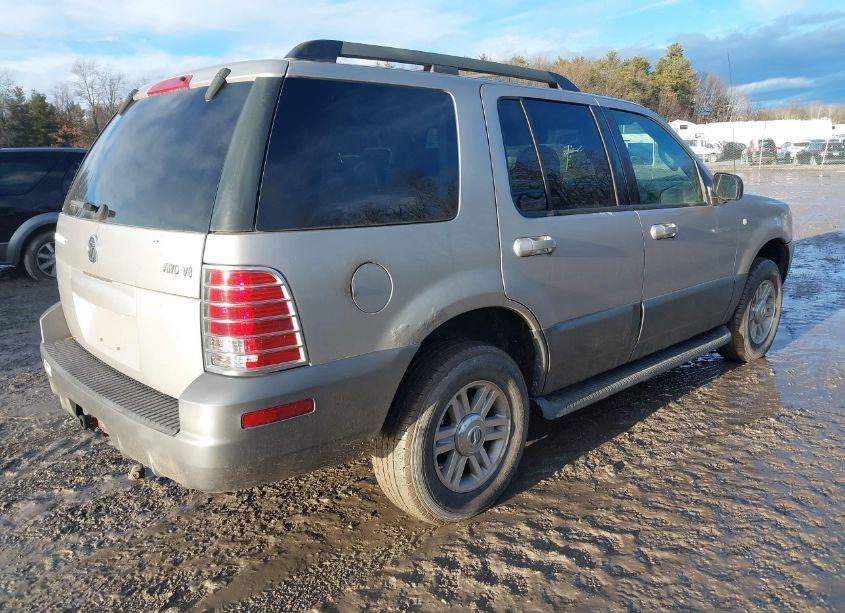 Photo 4 of 2005 Mercury Mountaineer N/A (VIN 4M2ZU86W55UJ02894)