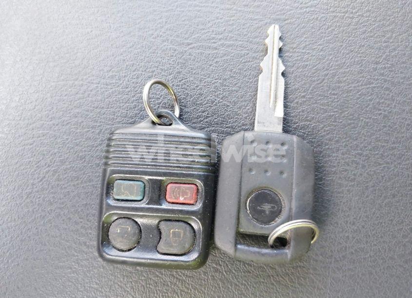 Photo 11 of 2005 Mercury Mountaineer N/A (VIN 4M2ZU86W75UJ06221)