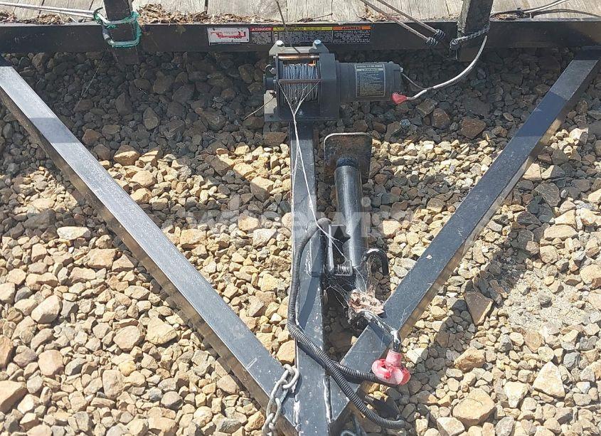 Photo 11 of 2015 Superior Trailers UTILITY TRAILER (VIN 4M8US1013FD000702)