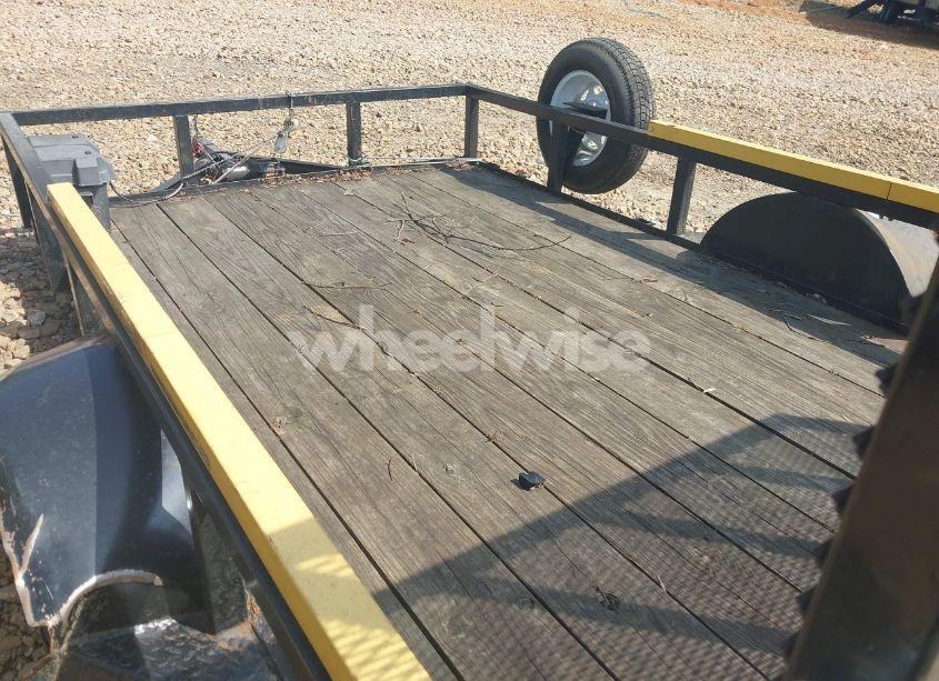 Photo 5 of 2015 Superior Trailers UTILITY TRAILER (VIN 4M8US1013FD000702)