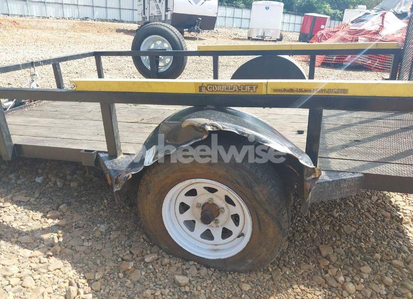 Photo 6 of 2015 Superior Trailers UTILITY TRAILER (VIN 4M8US1013FD000702)