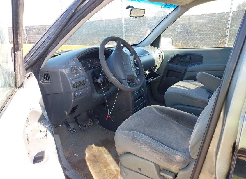 Photo 5 of 1999 Nissan Quest GLE/GXE/SE (VIN 4N2XN11T6XD829475)