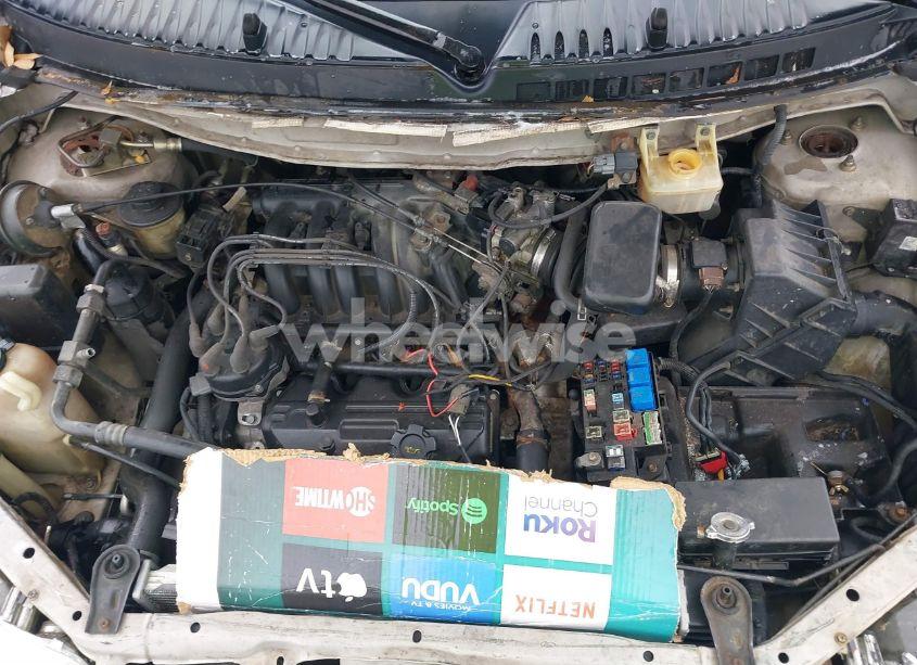 Photo 10 of 2001 Nissan Quest GXE (VIN 4N2ZN15T21D814272)