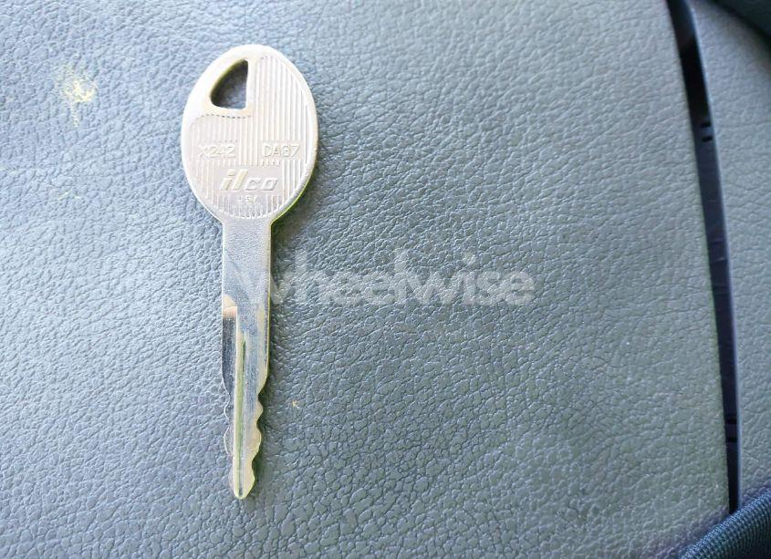 Photo 11 of 2001 Nissan Quest GXE (VIN 4N2ZN15T21D814272)