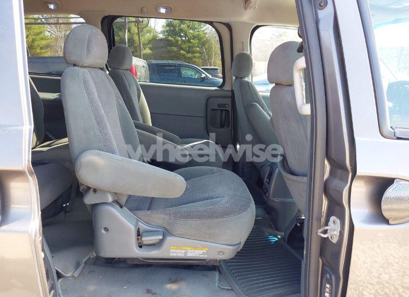 Photo 8 of 2002 Nissan Quest SE (VIN 4N2ZN16T42D815813)