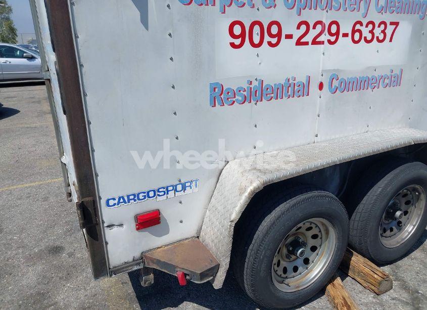 Photo 14 of 2000 Pace Enclosed TRA (VIN 4P2FB1218YU018818)