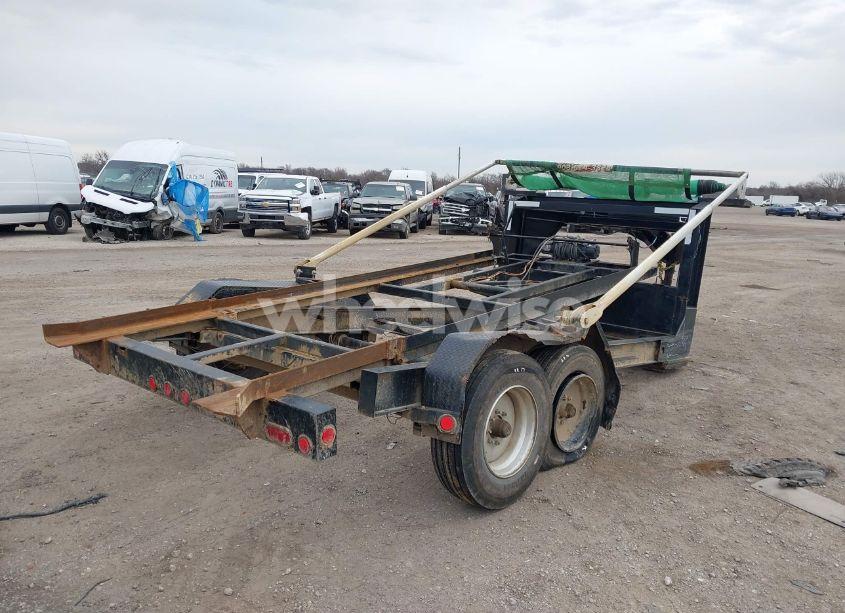 Photo 4 of 2022 Pj Trailers UNKNOWN (VIN 4P53D2328N1369173)