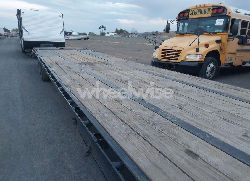 Photo 8 of 2022 Pj Trailers TRAILER (VIN 4P53F4929N1376615)