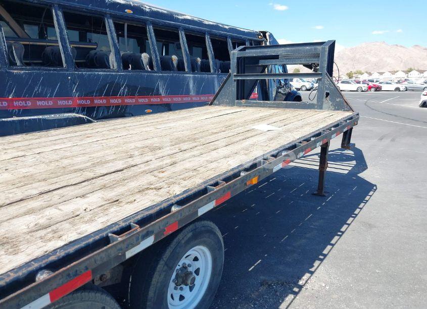 Photo 5 of 2011 Pj Trailers PJ TRAILERS (VIN 4P5FS2029B1158289)