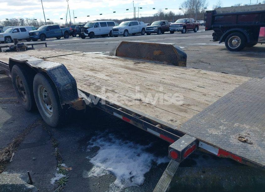 Photo 3 of 2017 Pj Trailers UNKNOWN (VIN 4P5T62420H3024723)