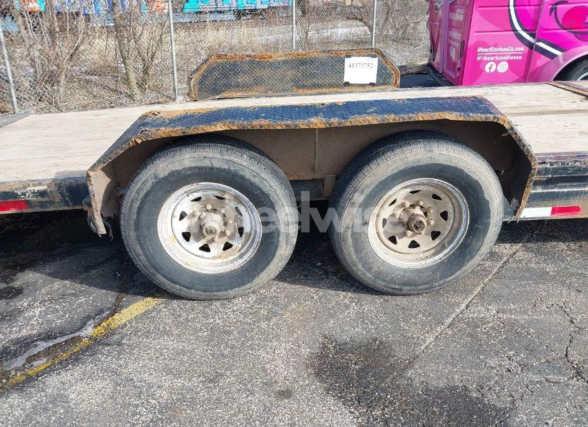 Photo 5 of 2017 Pj Trailers UNKNOWN (VIN 4P5T62420H3024723)