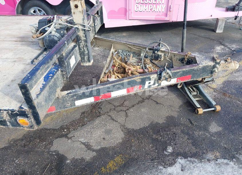 Photo 7 of 2017 Pj Trailers UNKNOWN (VIN 4P5T62420H3024723)