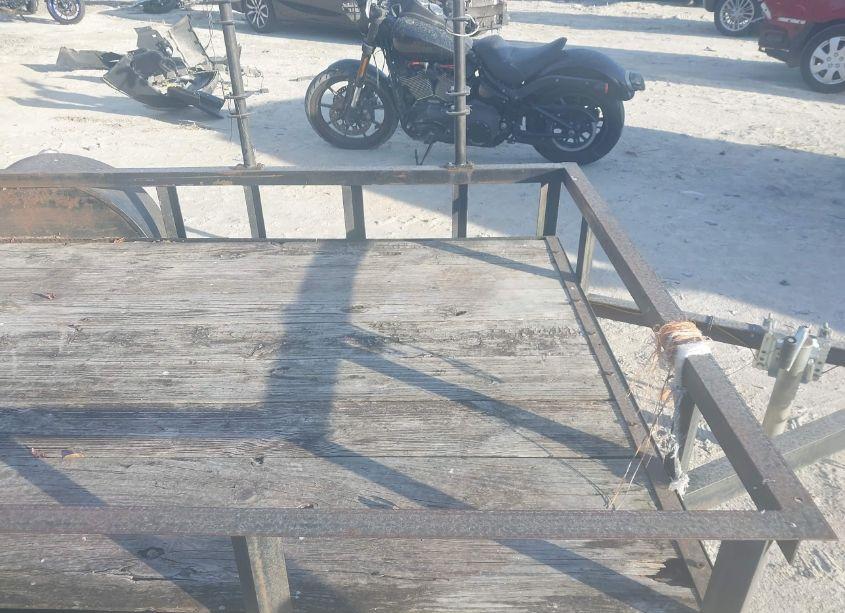 Photo 5 of 2005 Lone Wolf TRAILERS 6X10 (VIN 4P7U5101X5F010778)