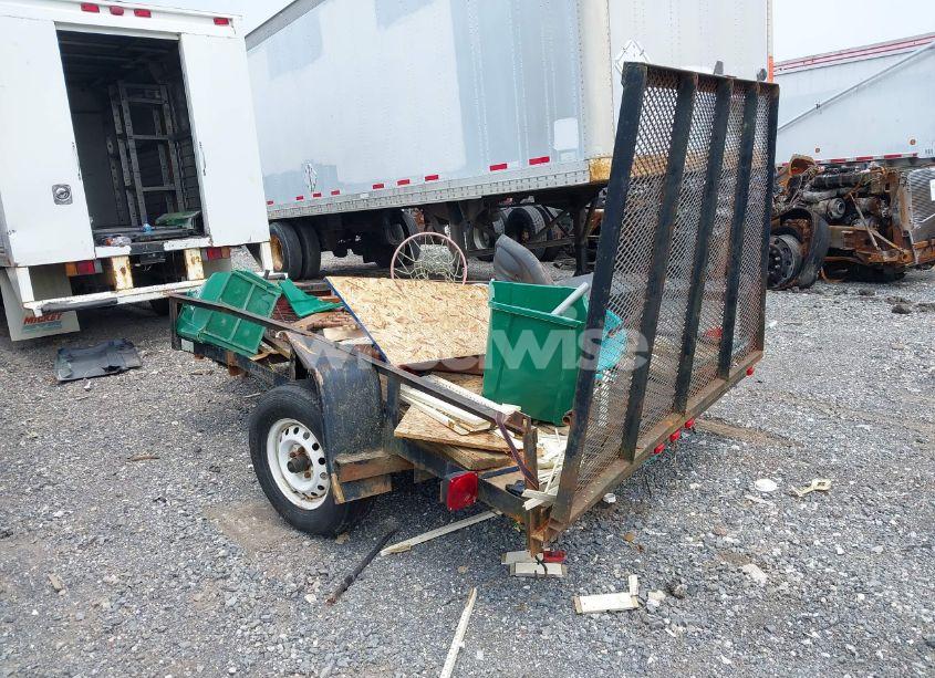 Photo 3 of 1997 Carmate Trailer (VIN 4PKU61052VL003515)