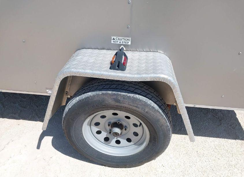 Photo 13 of 2015 Interstate West CORP INTERSTATE WEST CORP (VIN 4RACS1015FC040441)