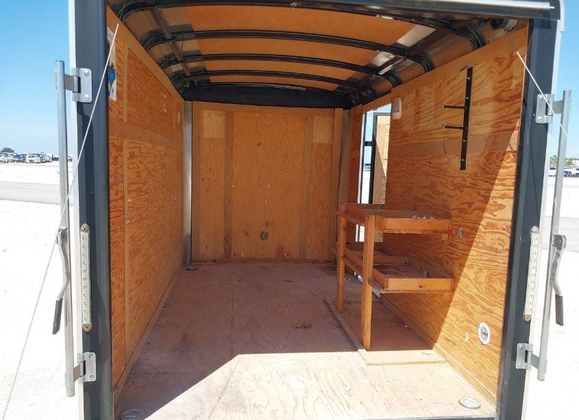 Photo 8 of 2015 Interstate West CORP INTERSTATE WEST CORP (VIN 4RACS1015FC040441)