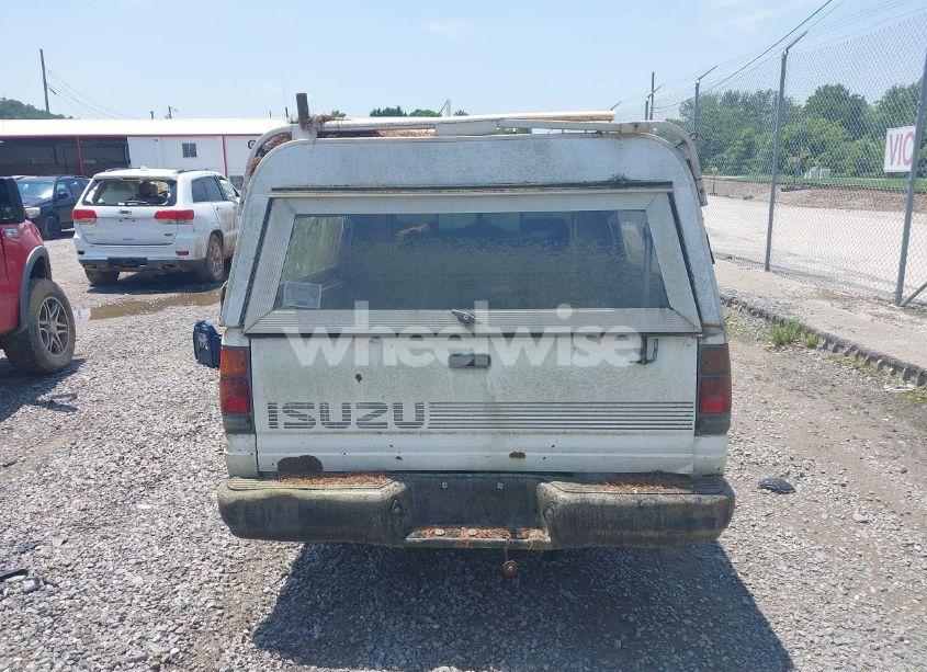 Photo 16 of 1992 Isuzu Conventional SHORT WHEELBASE (VIN 4S1CL11L3N4207154)