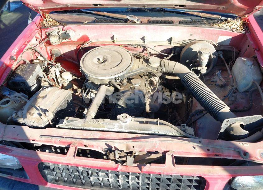 Photo 10 of 1990 Isuzu Conventional SHORT WHEELBASE (VIN 4S1CL11L8L4214498)