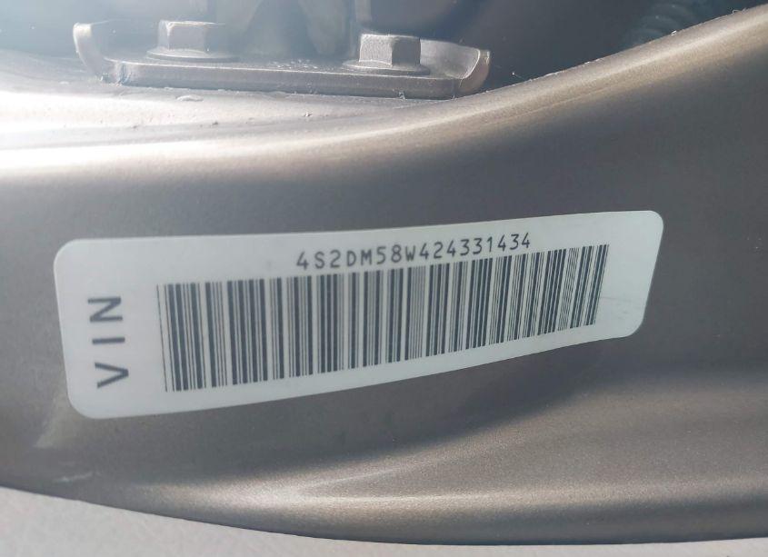 Photo 9 of 2002 Isuzu Rodeo LS 3.2L/LSE 3.2L V6/S/S 3.2L V6 (VIN 4S2DM58W424331434)