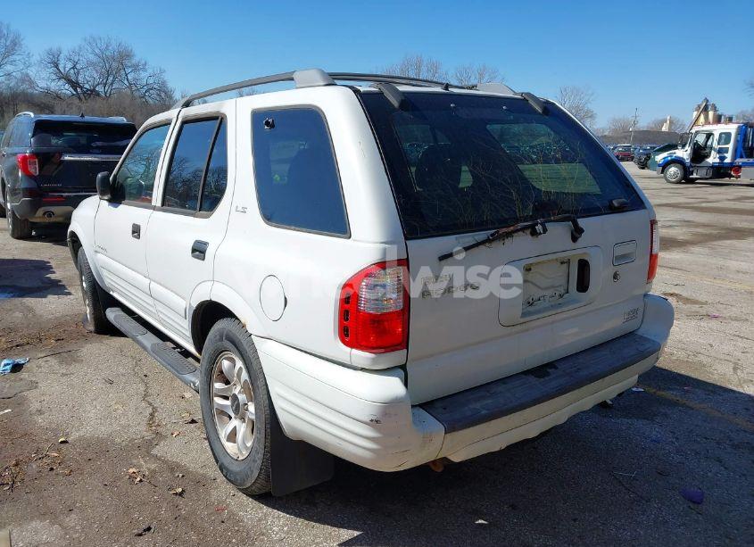 Photo 3 of 2002 Isuzu Rodeo LS 3.2L/LSE 3.2L V6/S/S 3.2L V6 (VIN 4S2DM58W624304459)