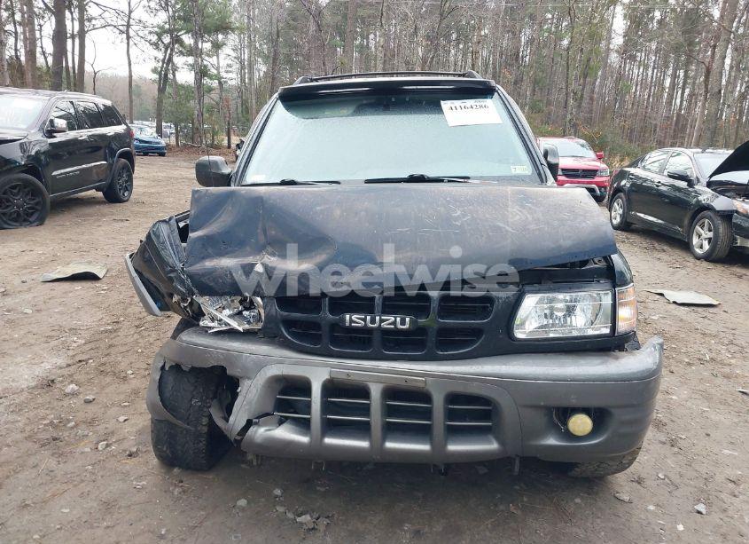 Photo 12 of 2002 Isuzu Rodeo LS 3.2L/LSE 3.2L V6/S/S 3.2L V6 (VIN 4S2DM58W924316475)
