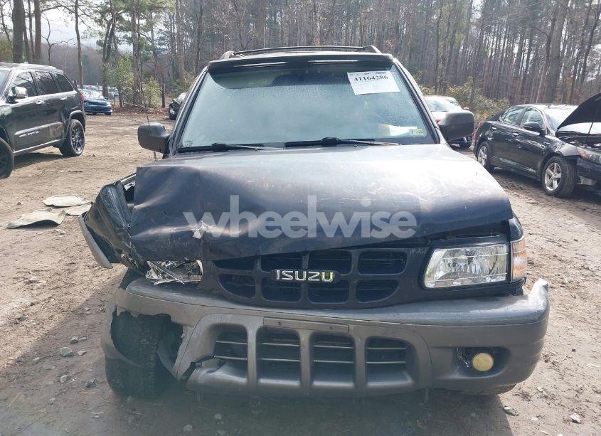 Photo 6 of 2002 Isuzu Rodeo LS 3.2L/LSE 3.2L V6/S/S 3.2L V6 (VIN 4S2DM58W924316475)