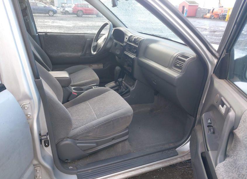 Photo 5 of 2000 Isuzu Rodeo LS/LSE/S (VIN 4S2DM58W9Y4301998)