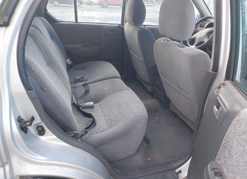 Photo 8 of 2000 Isuzu Rodeo LS/LSE/S (VIN 4S2DM58W9Y4301998)