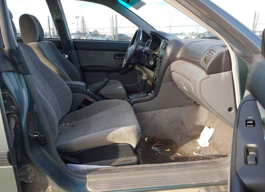 Photo 5 of 2001 Subaru Legacy L (VIN 4S3BH635517310438)