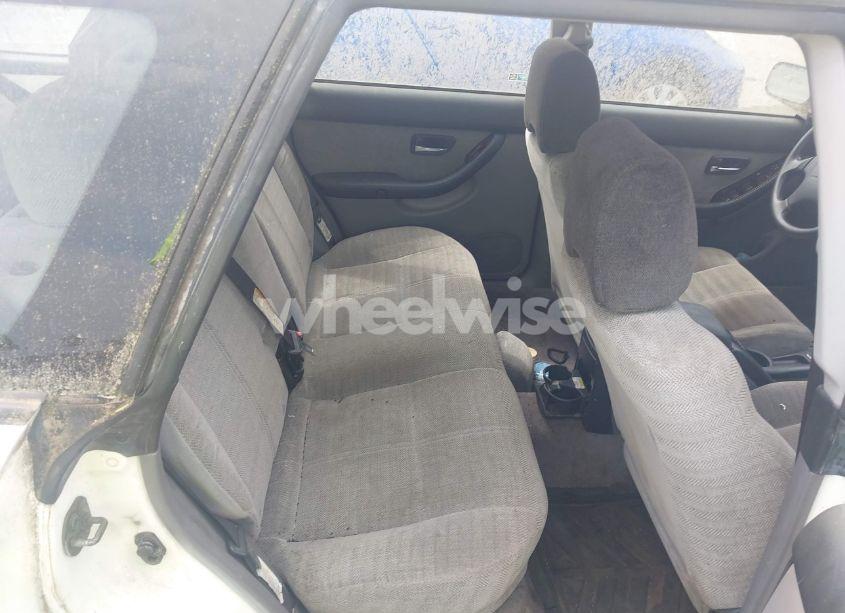 Photo 8 of 2001 Subaru Legacy L (VIN 4S3BH635617302512)