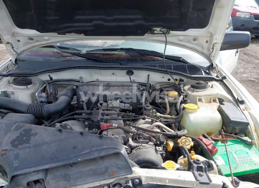 Photo 10 of 2004 Subaru Outback (VIN 4S3BH675247639368)