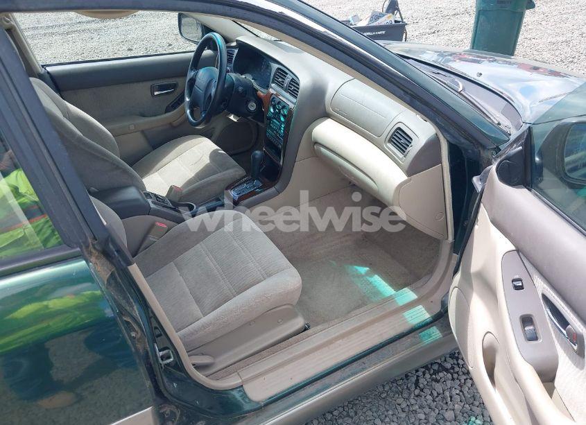 Photo 5 of 2001 Subaru Outback (VIN 4S3BH675317638774)