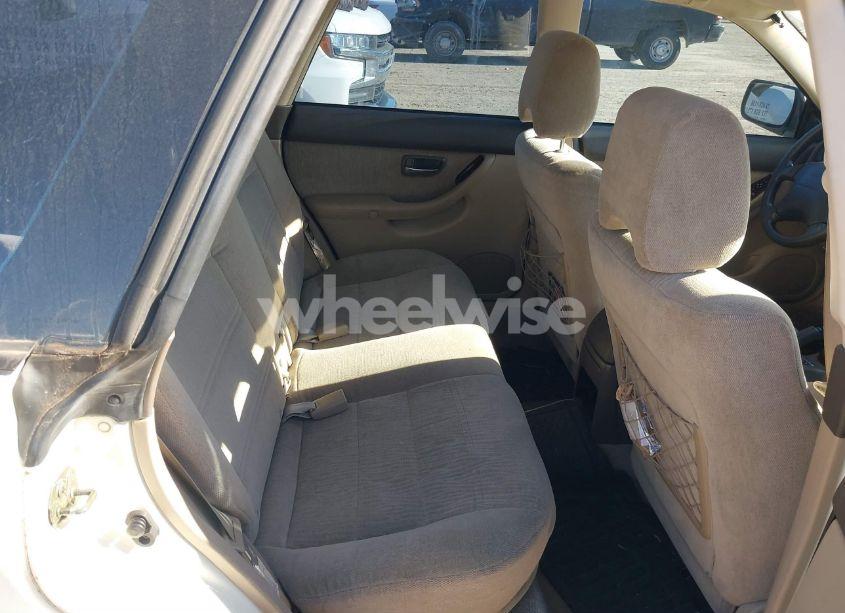 Photo 8 of 2002 Subaru Outback (VIN 4S3BH675327643989)