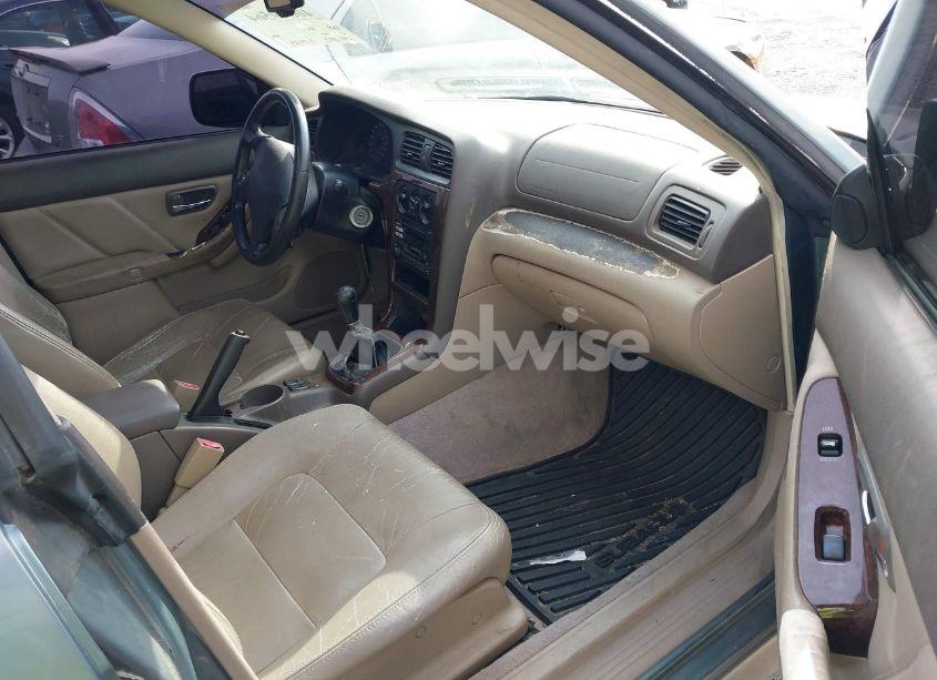 Photo 5 of 2002 Subaru Outback LIMITED (VIN 4S3BH686126605819)