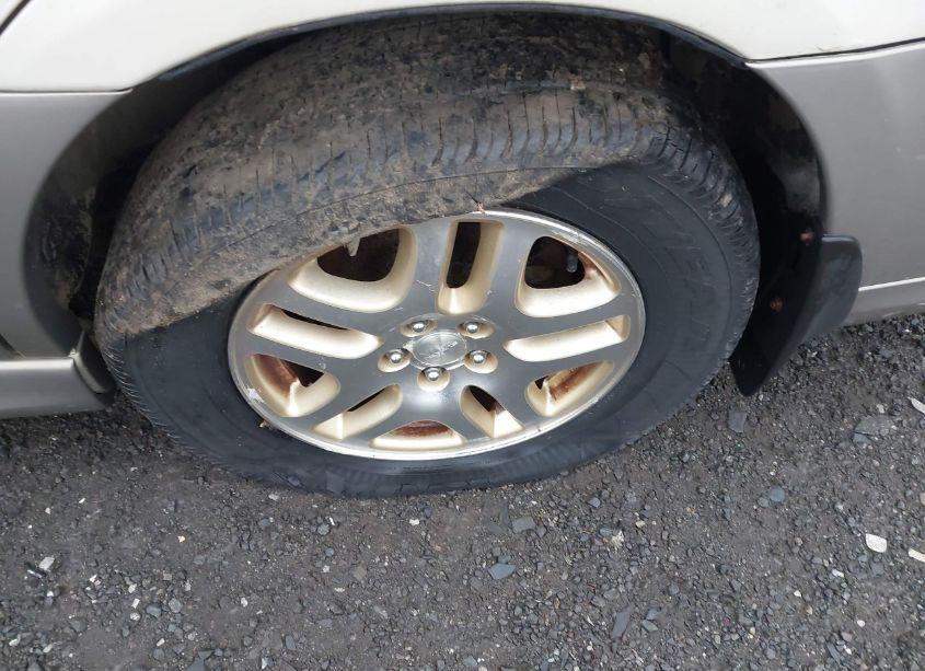 Photo 6 of 2002 Subaru Outback LIMITED (VIN 4S3BH686127602610)