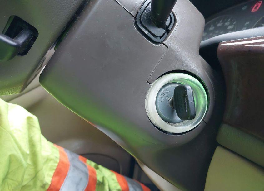 Photo 11 of 2004 Subaru Outback H6-3.0 L.L. BEAN EDITION (VIN 4S3BH806047612992)