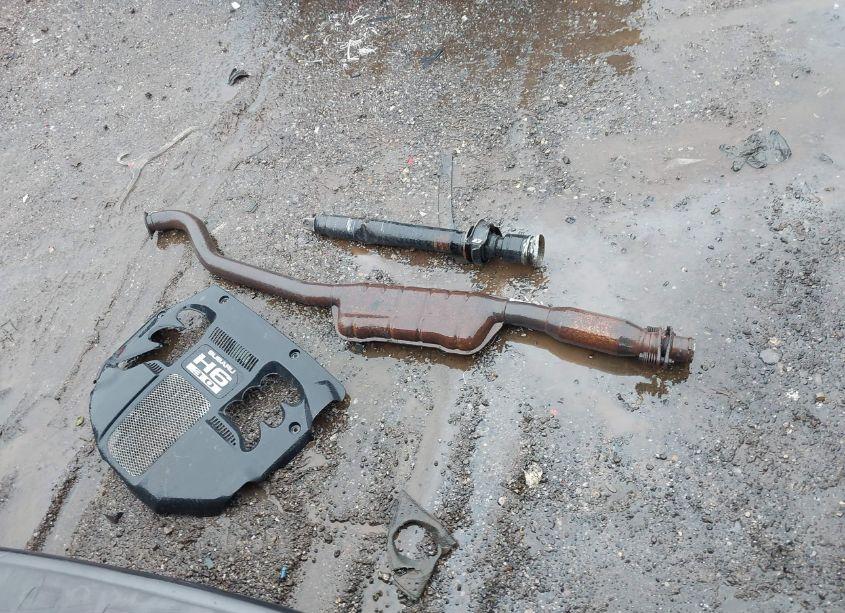 Photo 12 of 2004 Subaru Outback H6-3.0 L.L. BEAN EDITION (VIN 4S3BH806047612992)