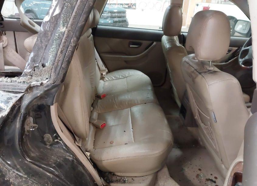 Photo 8 of 2004 Subaru Outback H6-3.0 L.L. BEAN EDITION (VIN 4S3BH806547638892)