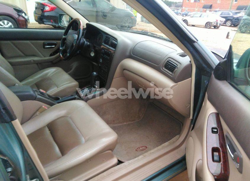 Photo 5 of 2001 Subaru Outback H6-3.0 (VIN 4S3BH806717661442)