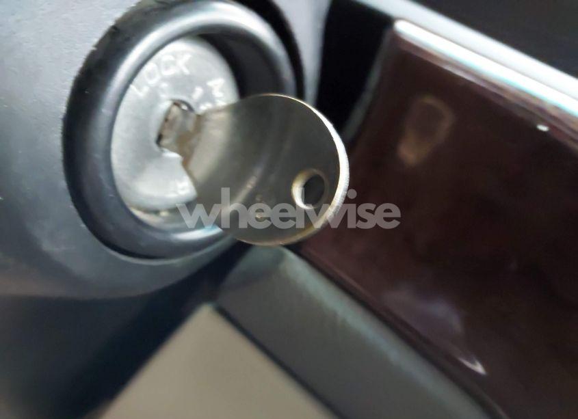 Photo 11 of 2001 Subaru Outback H6-3.0 (VIN 4S3BH806X17639659)