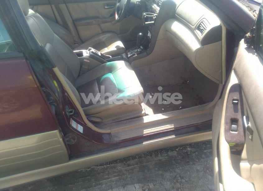 Photo 5 of 2001 Subaru Outback H6-3.0 (VIN 4S3BH806X17654226)
