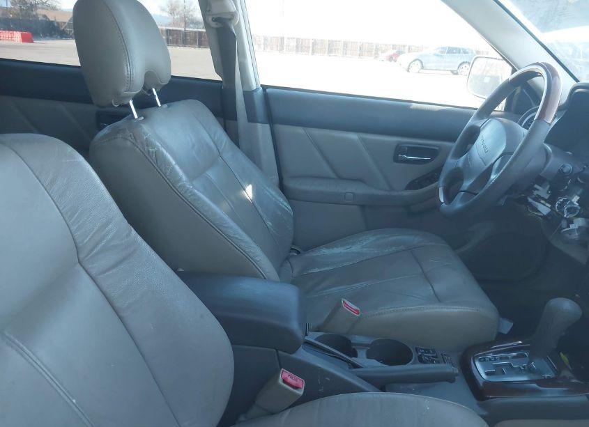 Photo 5 of 2004 Subaru Outback H6-3.0 VDC (VIN 4S3BH896247609076)